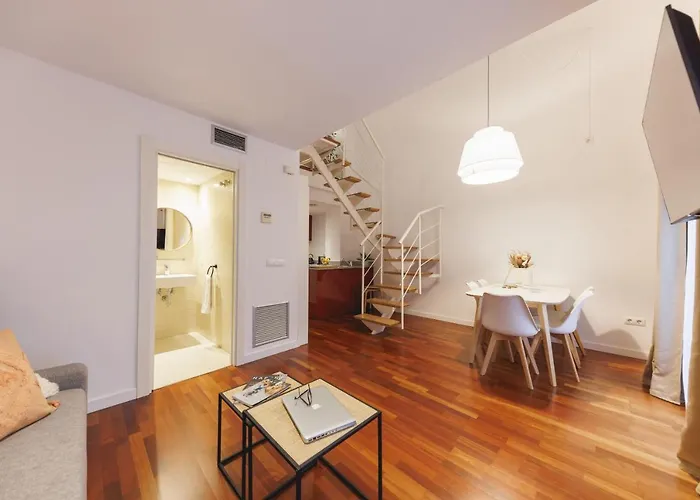 Bravissimo Placa Catalunya 2-2, Duplex Apartment